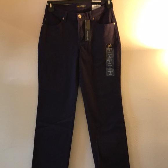 Lee Denim - Lee Women’s Relaxed Fit Straight Leg